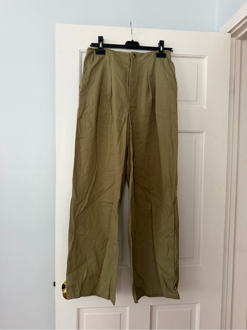 SHEIN Olive Green Straight-Leg Chinos